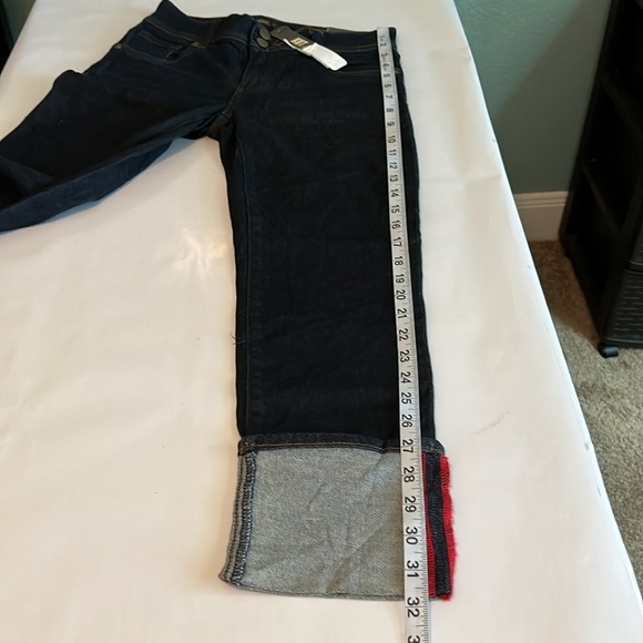 Kut From The Kloth Cameron Straight Leg Mid Rise NWT Size 0 - Picture 15 of 16